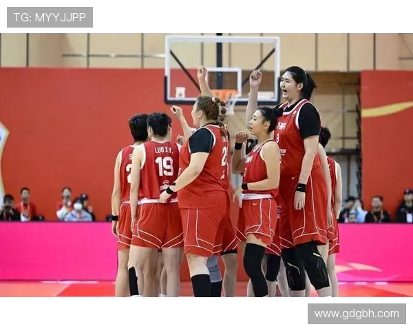 女篮半场压制马里三首发齐爆发 女篮半场压制马里三首发齐爆发