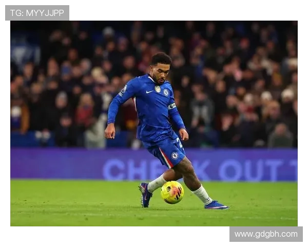 官方:萨乌尔左大腿股二头肌严重受伤,预计缺阵两个月 官方:萨乌尔左大腿股二头肌严重受伤,预计缺阵两个月